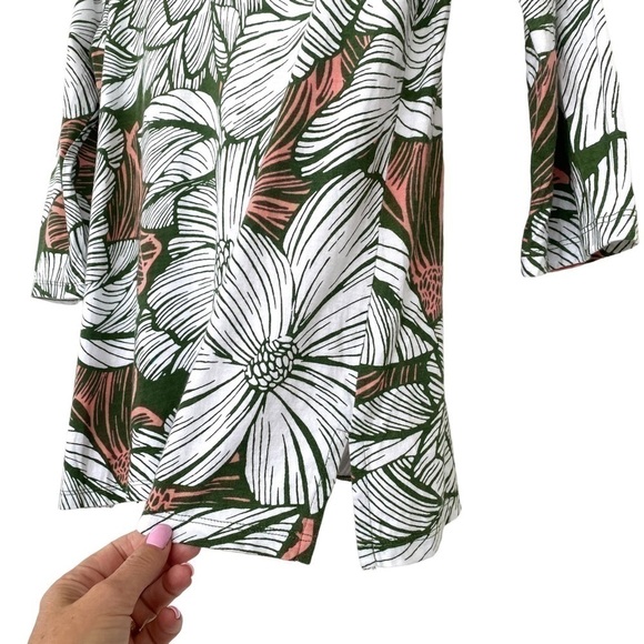 Talbots tunic in a stretch jersey knit, tropical  floral print - Picture 8 of 9